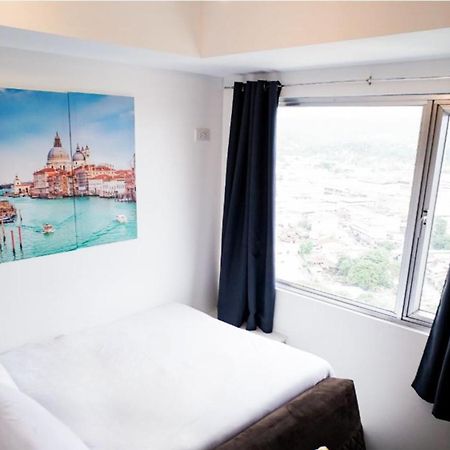 Modern Designed Studio Condo Near Ayala Centrio Cagayan de Oro Exteriör bild