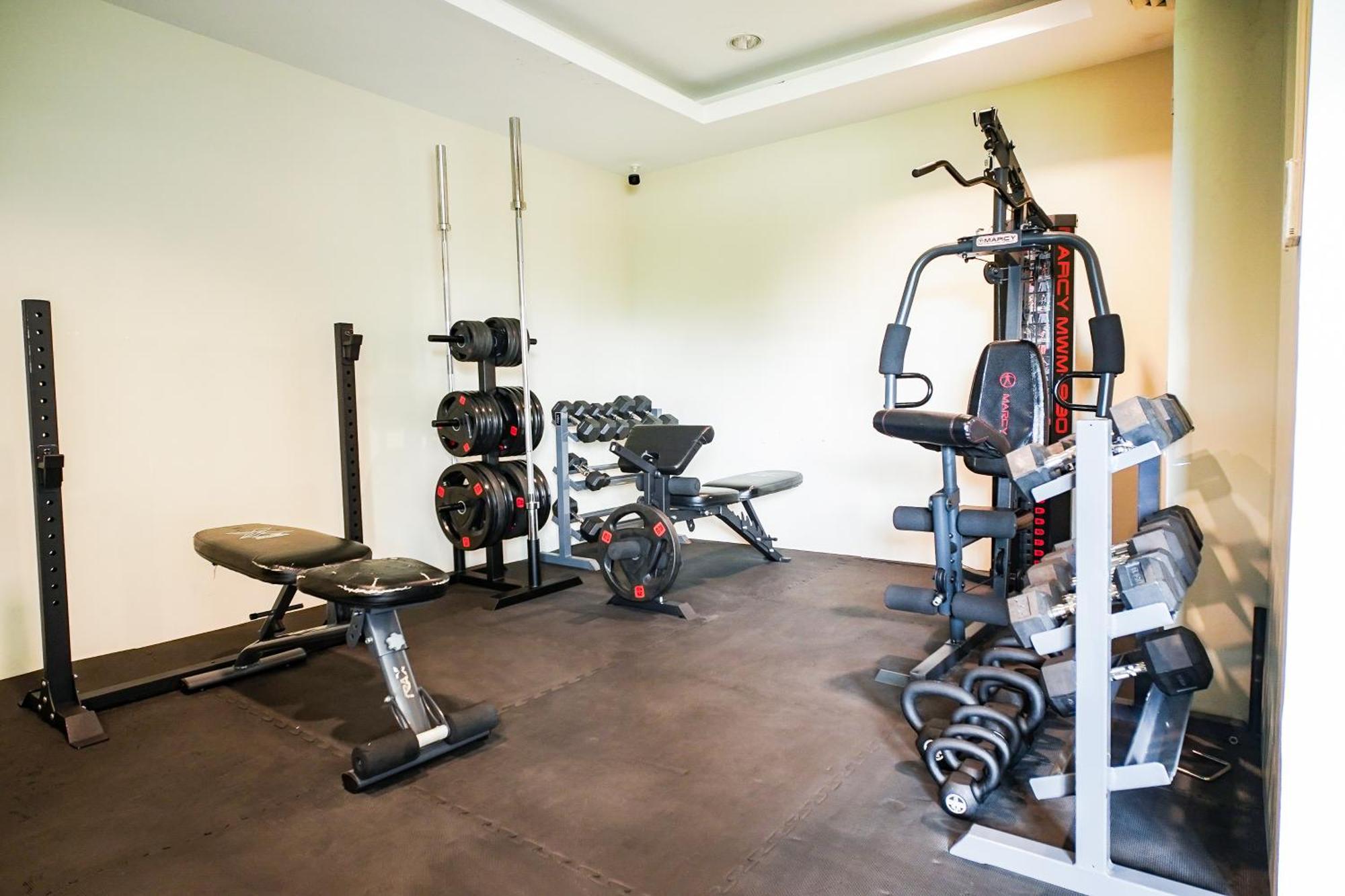 Modern Designed Studio Condo Near Ayala Centrio Cagayan de Oro Exteriör bild
