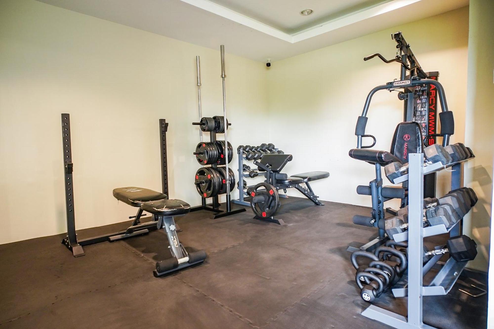 Modern Designed Studio Condo Near Ayala Centrio Cagayan de Oro Exteriör bild