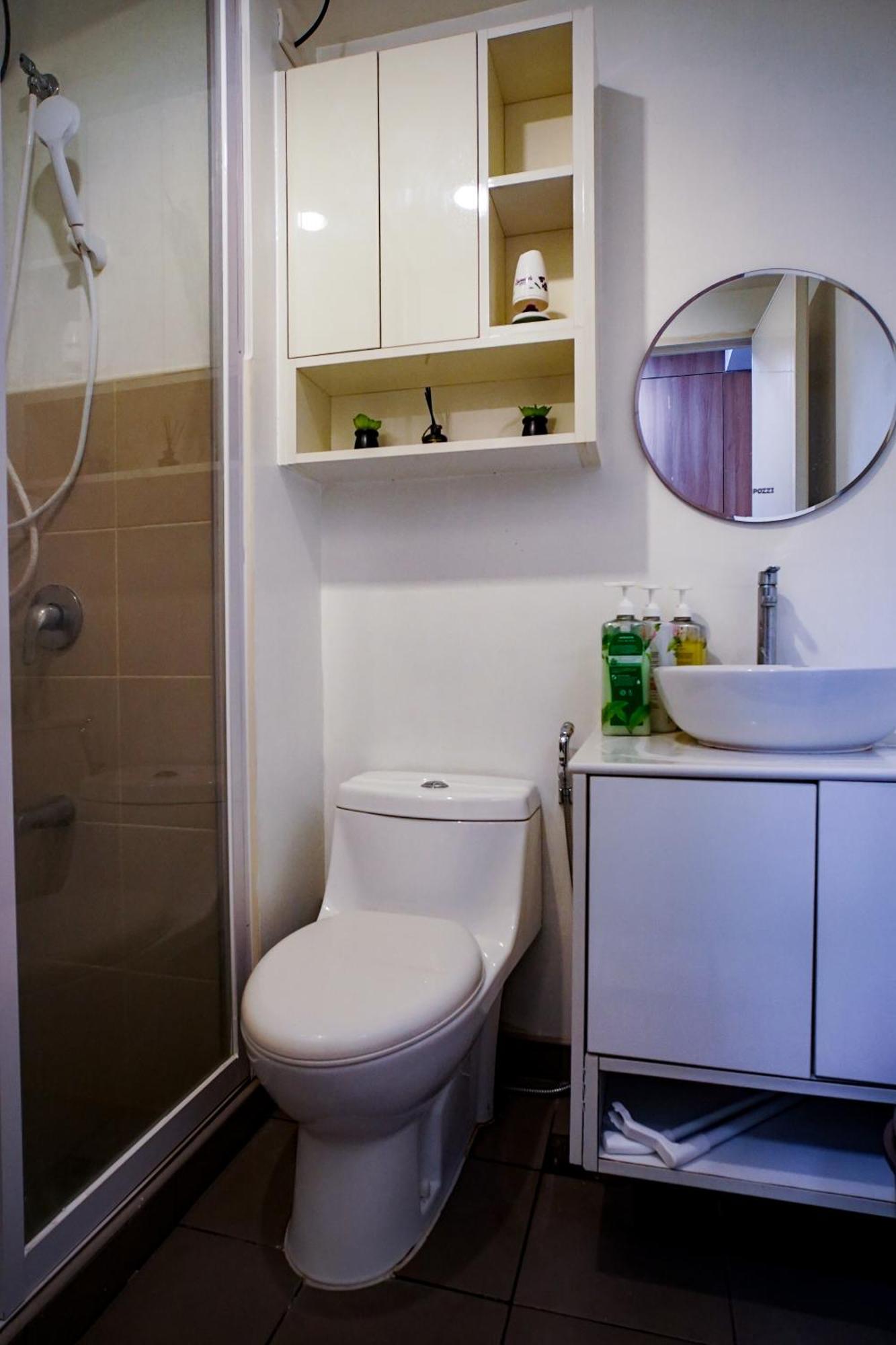 Modern Designed Studio Condo Near Ayala Centrio Cagayan de Oro Exteriör bild