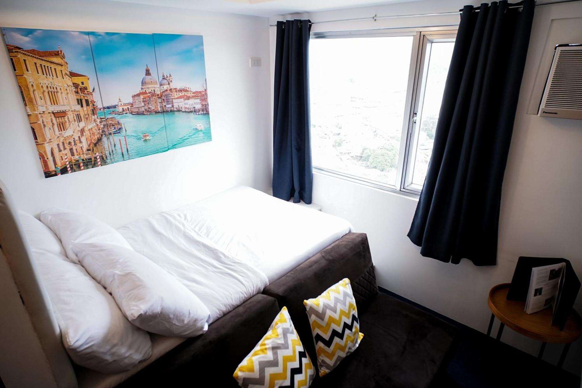 Modern Designed Studio Condo Near Ayala Centrio Cagayan de Oro Exteriör bild