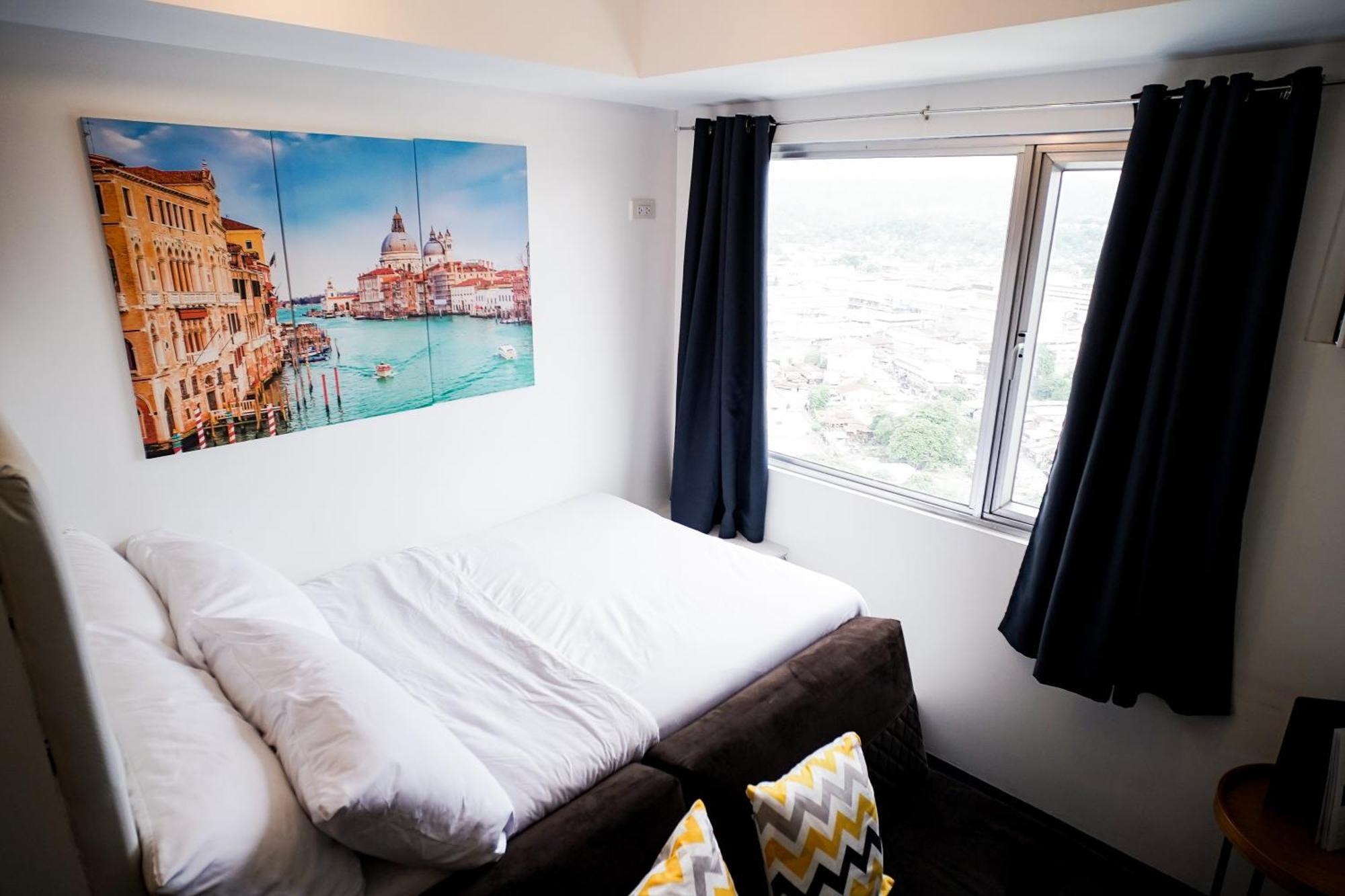 Modern Designed Studio Condo Near Ayala Centrio Cagayan de Oro Exteriör bild