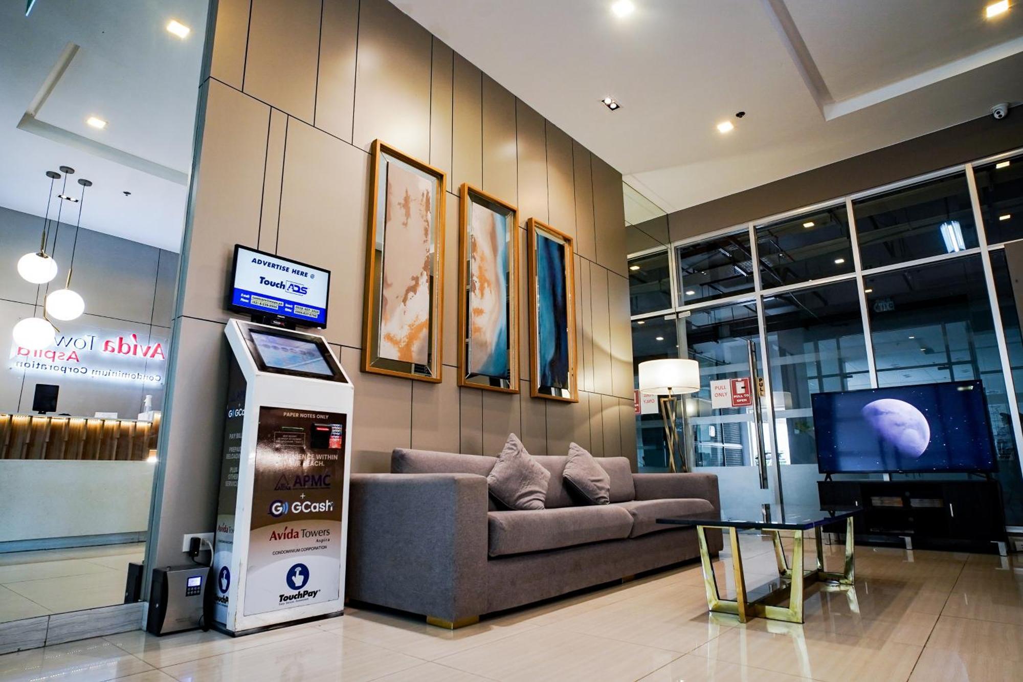 Modern Designed Studio Condo Near Ayala Centrio Cagayan de Oro Exteriör bild