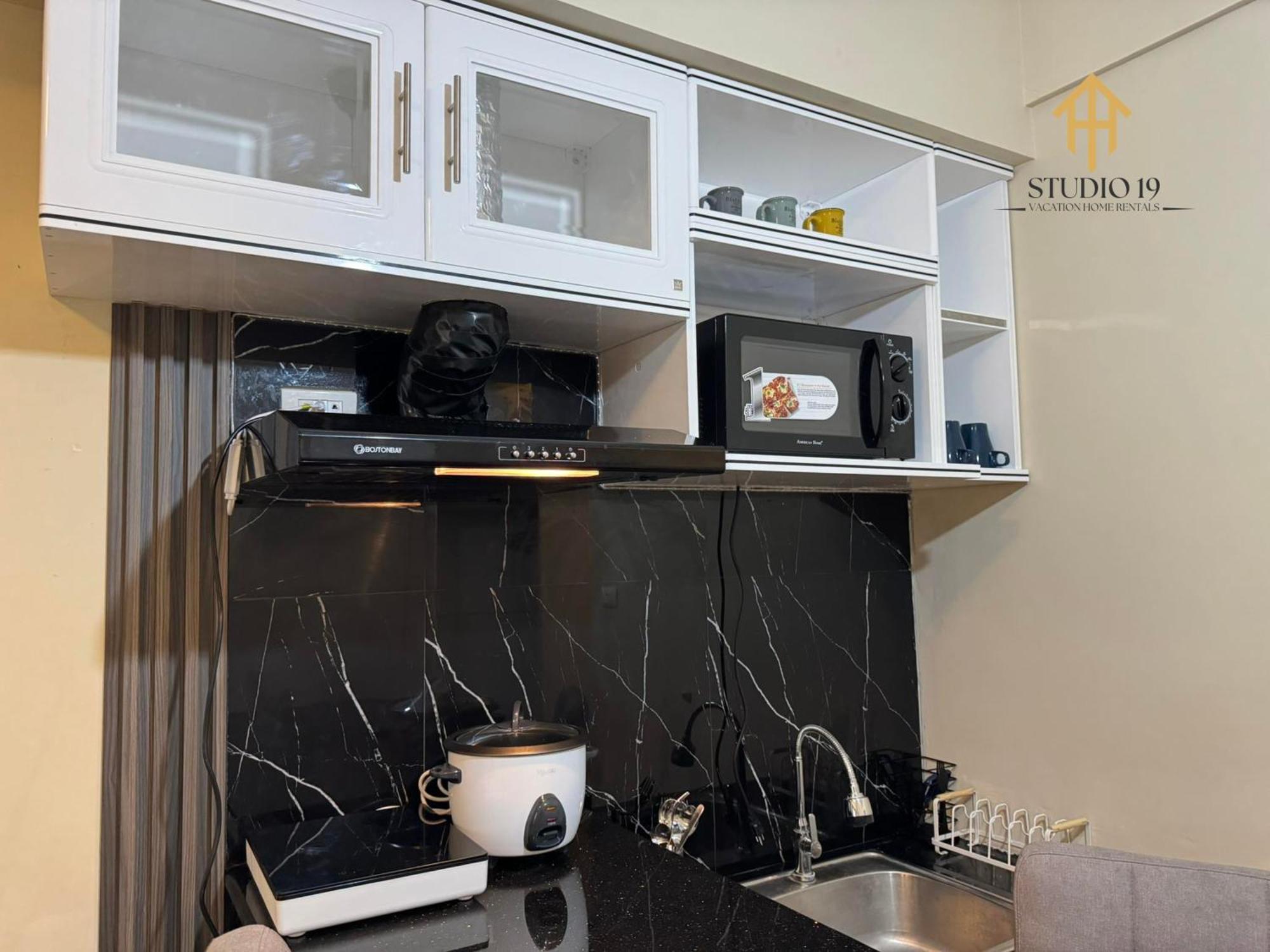 Modern Designed Studio Condo Near Ayala Centrio Cagayan de Oro Exteriör bild