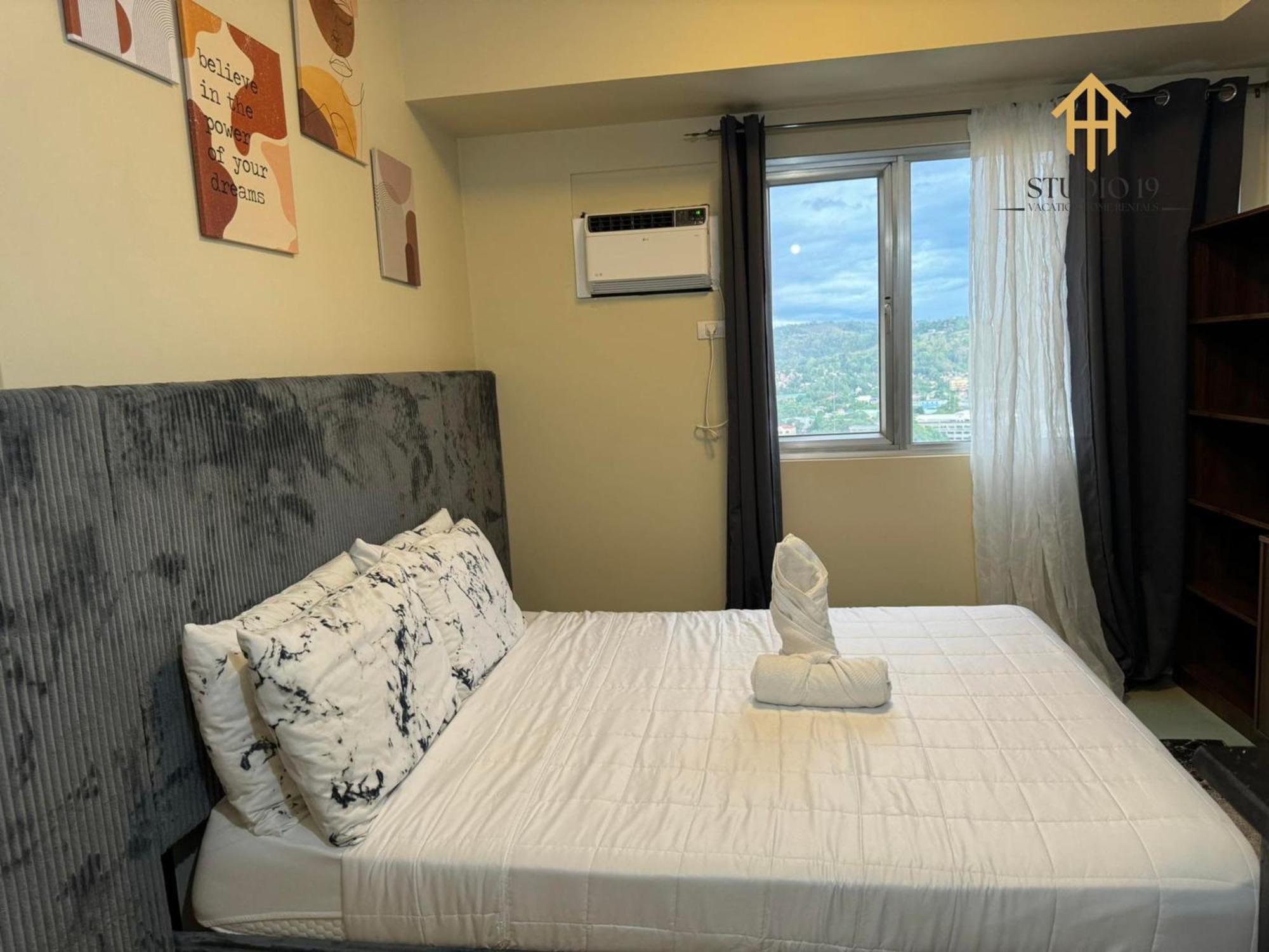 Modern Designed Studio Condo Near Ayala Centrio Cagayan de Oro Exteriör bild